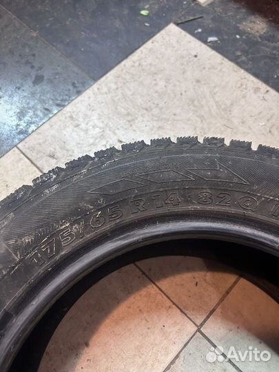 Nokian Tyres Hakkapeliitta Q 175/65 R14 82Q