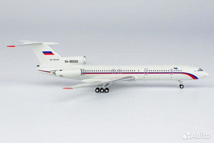 Модель самолета 1/400 Туполев Ту-154Б-2