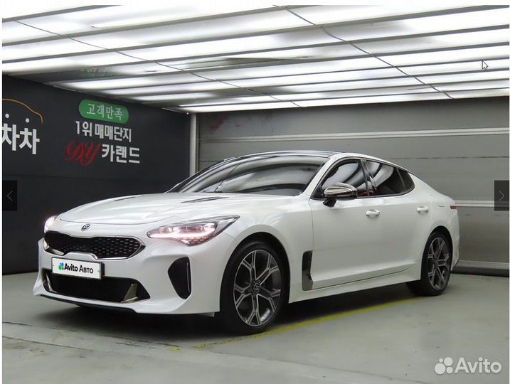 Kia Stinger 2.0 AT, 2019, 27 000 км