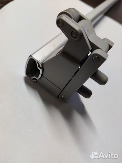 Замок (держатель) для ручки мансардного окна Velux