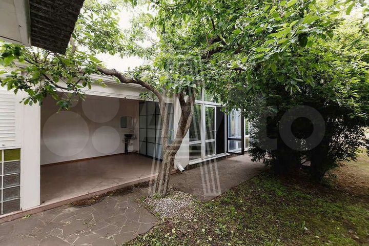 Коттедж 265 м² на участке 14,5 сот.