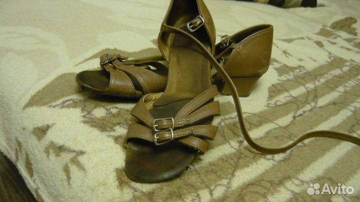 Туфли для бальных танцев