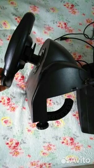 Игровой руль с педалями для пк