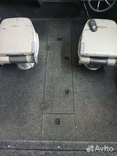 Лодка Волжанка 46 фишпро