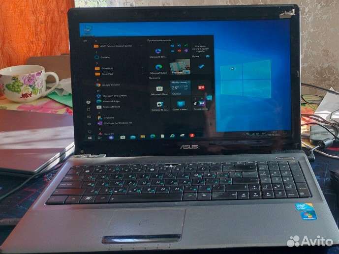 Ноутбук asus