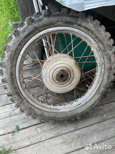 Колесо на иж с грязевой резиной