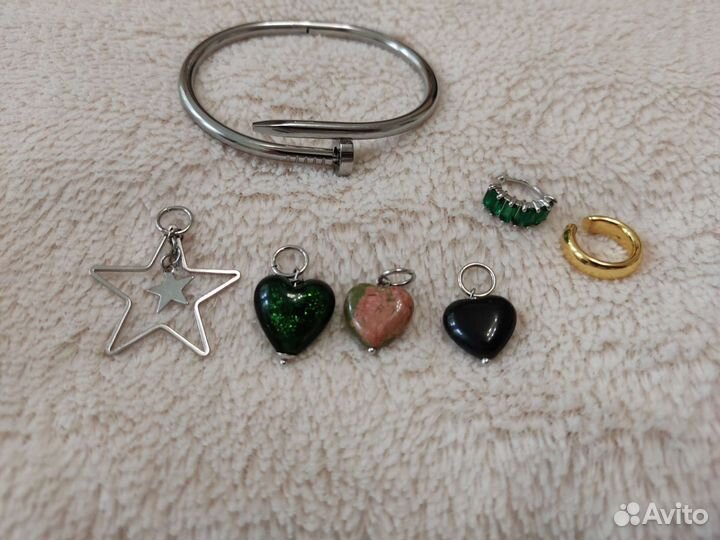 Шарфы и платок с украшением