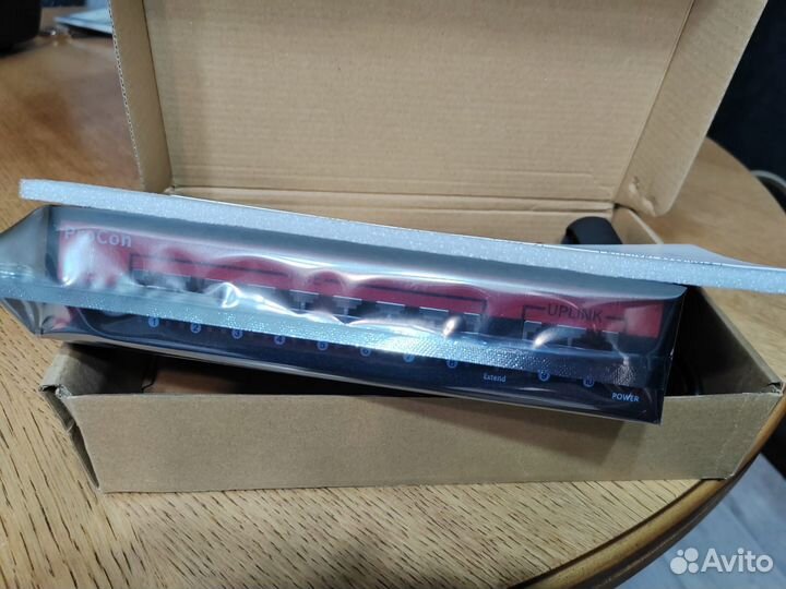 Коммутатор 8 poe