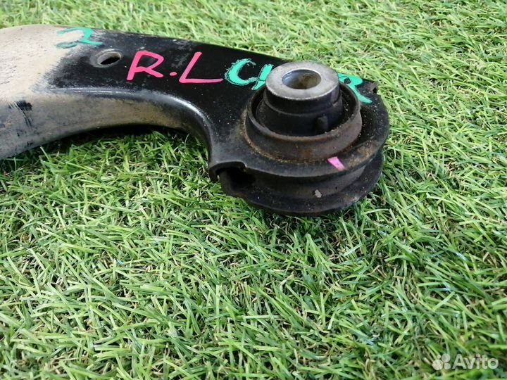 Рычаг задний левый Toyota C-Hr