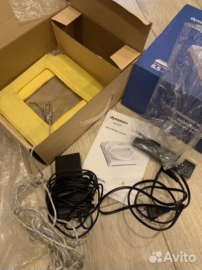 Робот мойщик окон dymosen w260