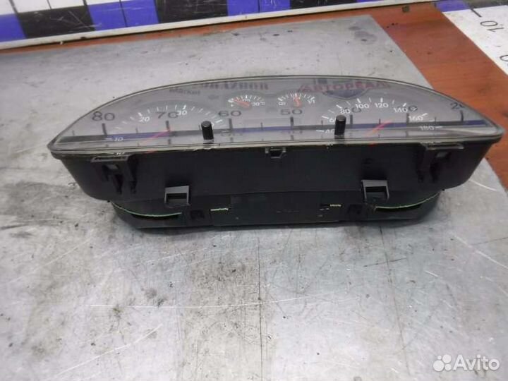 Щиток приборов Volkswagen Golf 4 AHF 1999
