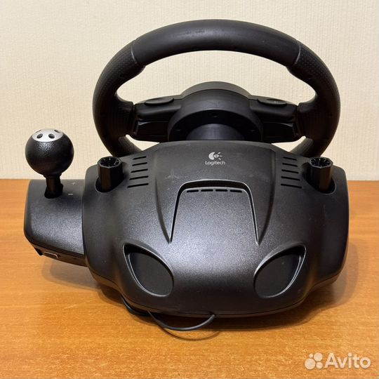 Logitech dfgt отличный