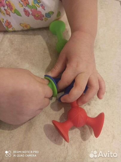 Развивающие игрушки, конструктор