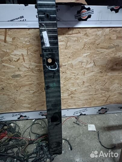 Усилитель заднего бампера Land Rover Range Rover 3