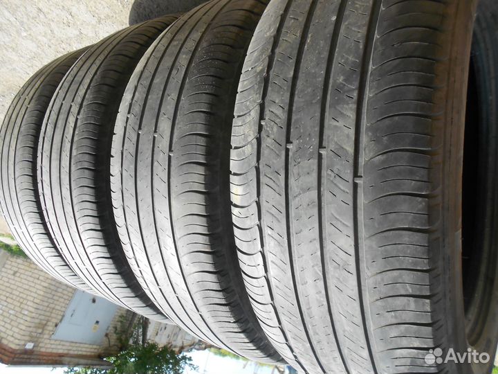 Michelin Latitude Tour HP 235/60 R18
