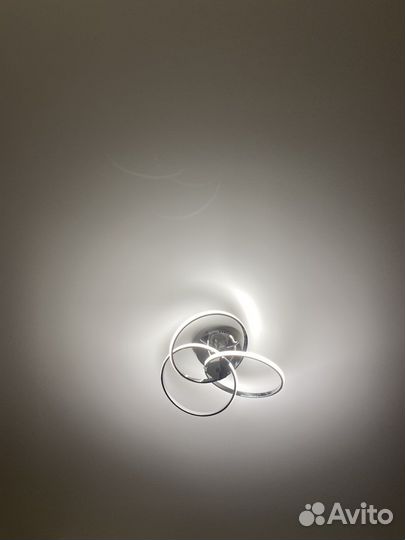 Светильник потолочный