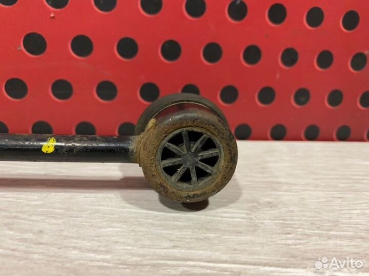 Стойка стабилизатора передняя Kia Proceed