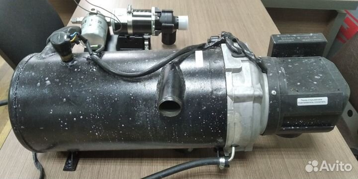 Жидкостный подогреватель Прамотроник 30жд24