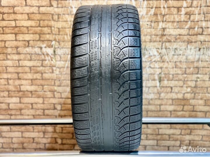 Pirelli P Zero Winter 275/35 R19