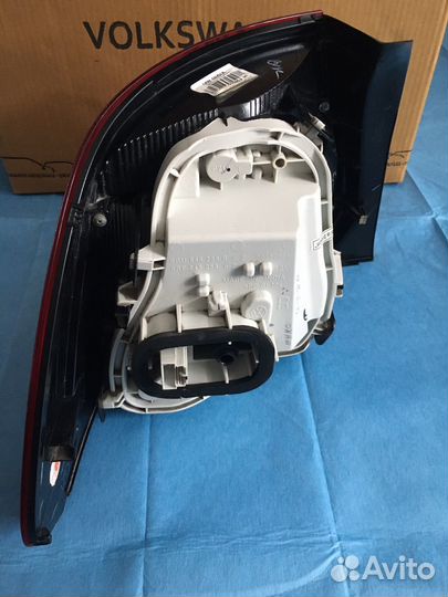 Фонарь задний правый фольксваген поло 2016г