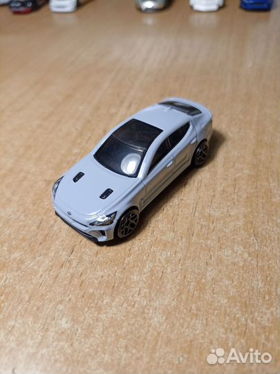 Hot wheels машинки