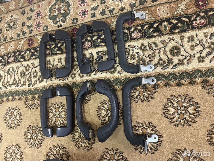 Nissan Patrol Y62 Ручки салона