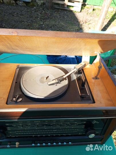 Радиола урал 111