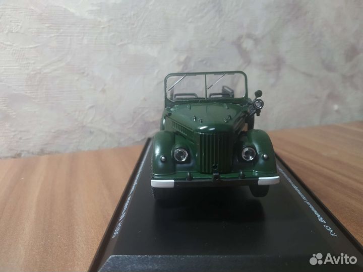 Подарочная модель газ 69 в боксе