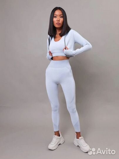 Костюм для фитнеса 42р