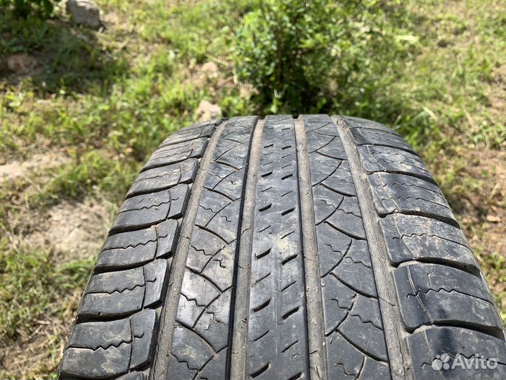 Michelin Latitude Tour 225/65 R17 102T