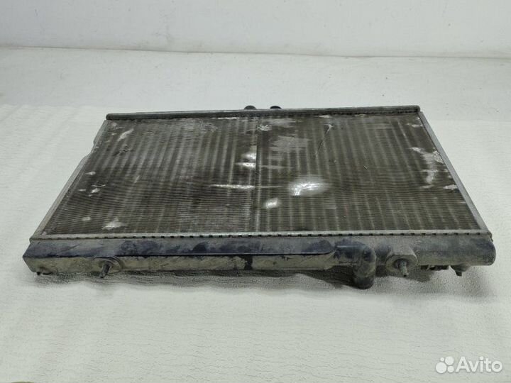 Радиатор охлаждения двигателя Mitsubishi Lancer