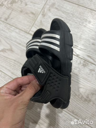 Босоножки adidas оригинал