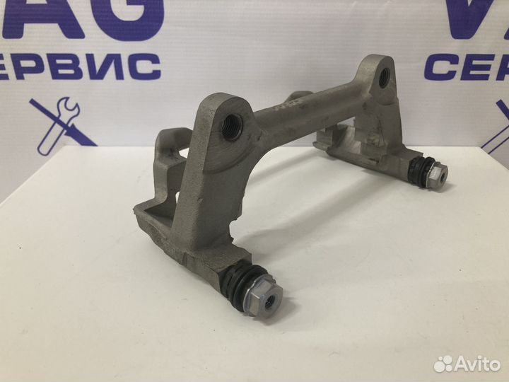 Скоба суппорта 8V0615125A