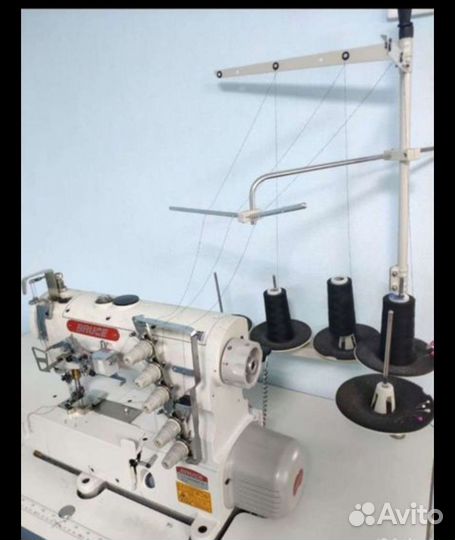 Швейная машина