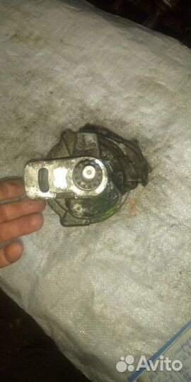 Трамблер Toyota Mark Ii X71 1GGE