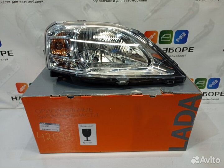 Фара на ларгус правая