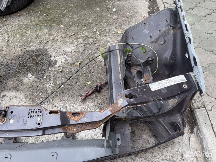 Телевизор Mercedes w124