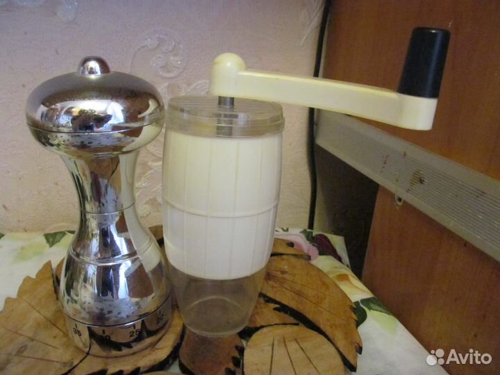 Кухонные мелочи,столовые приборы,шинковки