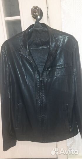 Костюм классический мужской тройка, кожаная куртка