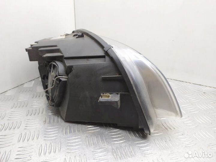 Фара 8E0941003AJ Audi A4 B7 (2004-2007)