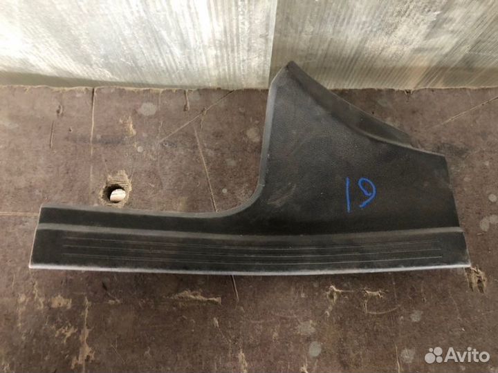 Накладка на порог задняя левая Mercedes-Benz