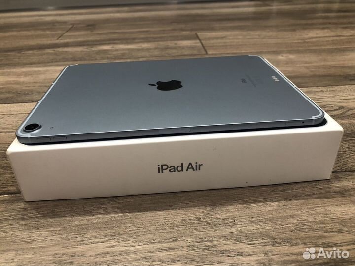 iPad air 4 64 gb + cellular