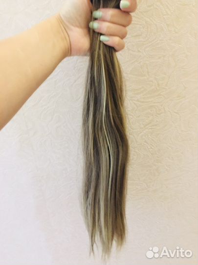 Волосы на заколках