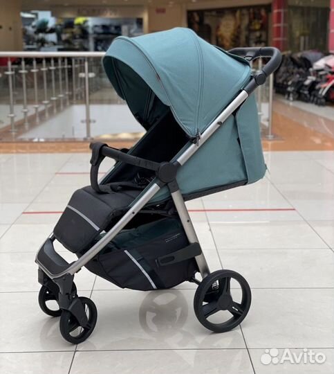 Погулочная коляска Carrello bravo plus