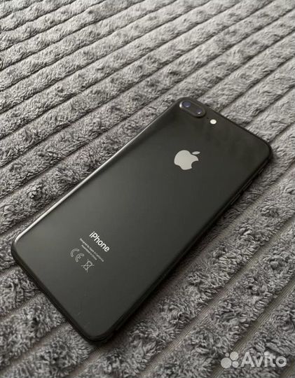 iPhone 8 Plus, 64 ГБ