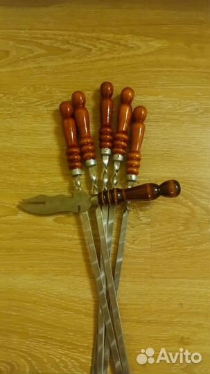 Шампура с деревяной ручкой новые