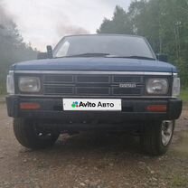 Nissan Datsun 2.3 MT, 1986, 145 000 км, с пробегом, цена 310 000 руб.