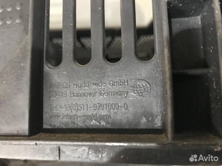 Пластиковые ящики