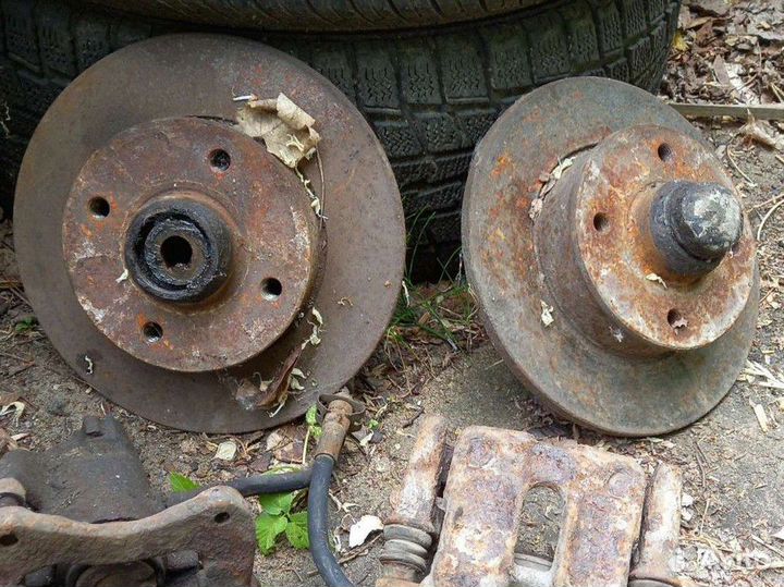 Задние тормозные диски гольф 2