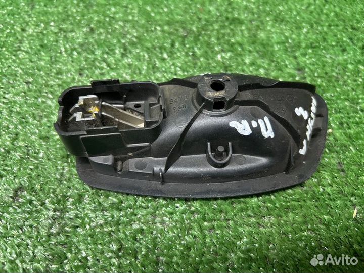 Ручка внутренняя передняя правая Renault Laguna 3